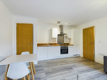 1 Bed Flat, Celtic House, DE1