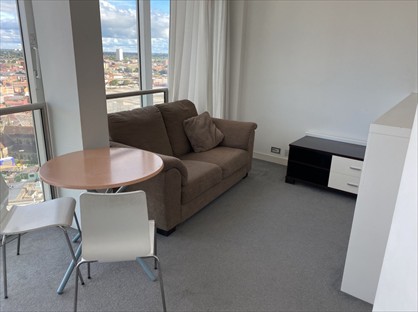 Studio Flat, The Rotunda, B2