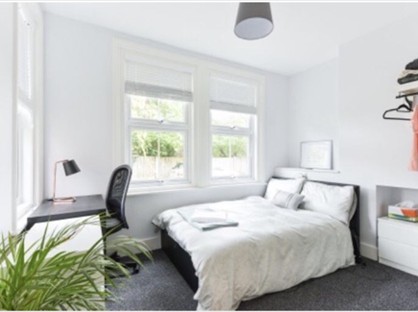 Room in a Shared House, Green Hedges Avenue, RH19