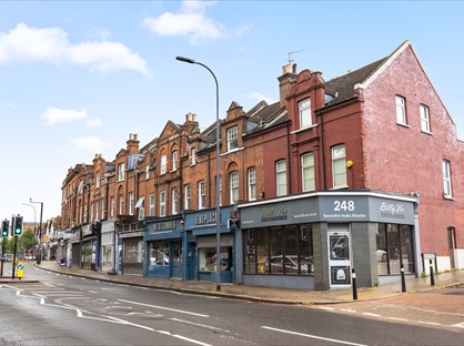 2 Bed Flat, Lee High Road, SE13