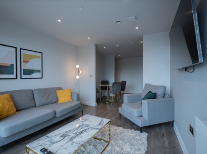 2 Bed Flat, Greenland St, L1