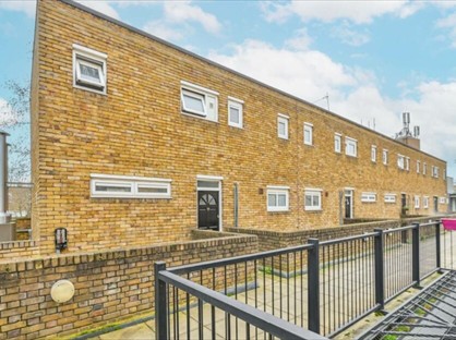 2 Bed Maisonette, Vaynor House, N7