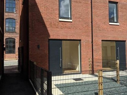 3 Bed Semi-Detached House, Elisabeth Gardens, SK5