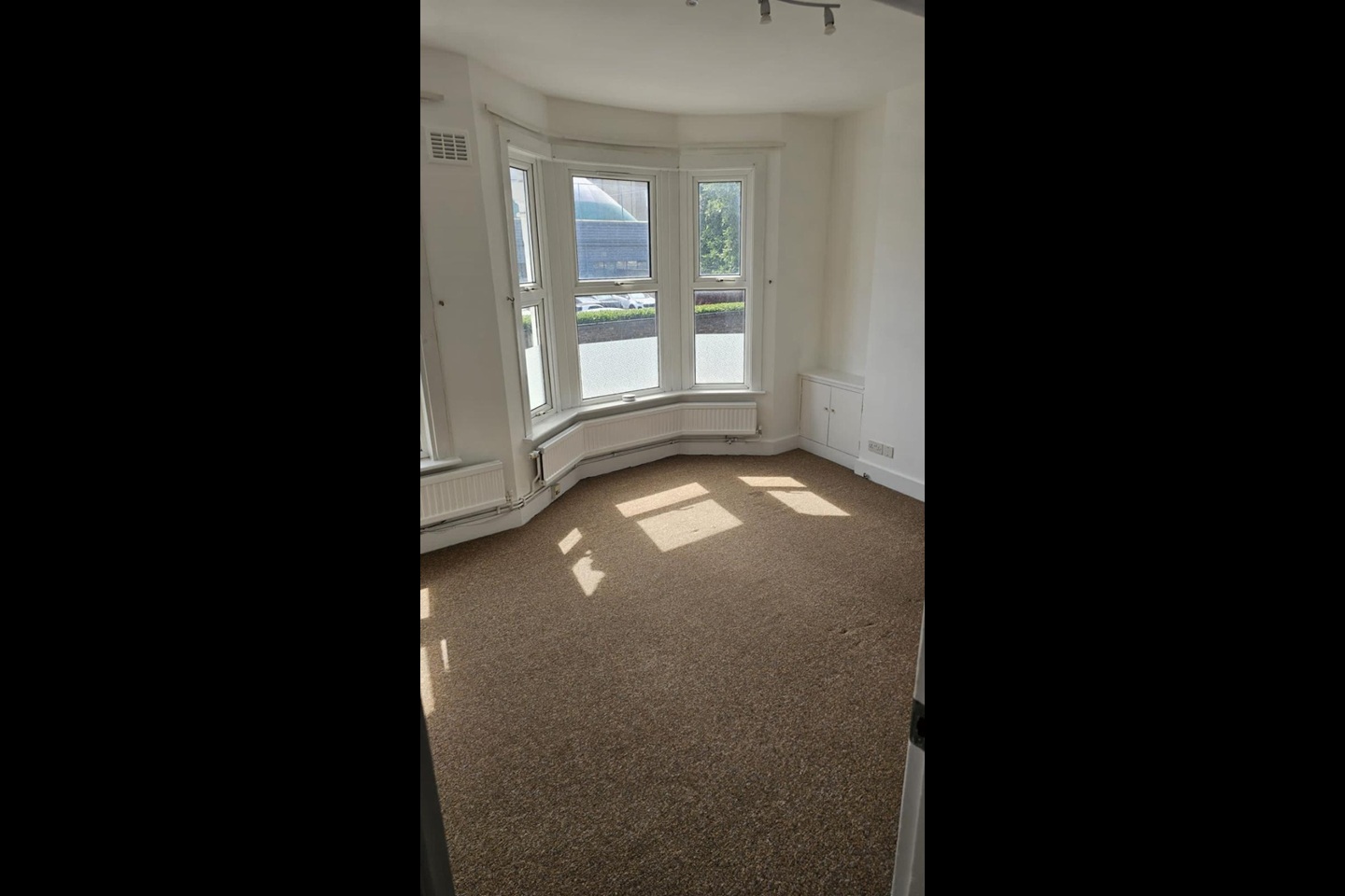 Additional image 8 of 2 Bed Flat, Townmead Road, SW6, N1 7GU