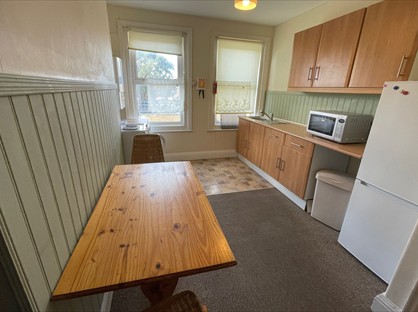 1 Bed Flat, East Street, CT6