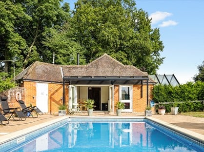 2 Bed Detached House, The Lodge, SO21