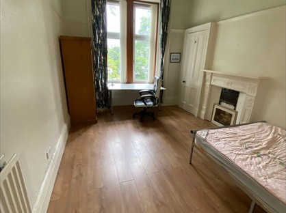 Room in a Shared Flat, Gibson Street, G12