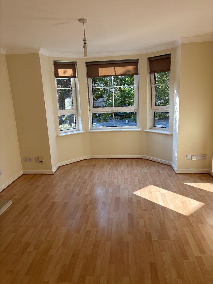 edinburgh-2-bed-flat-bonnington-gait-eh6-to-rent-now-for-1-500