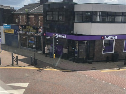 Studio Flat, Widnes Road, WA8