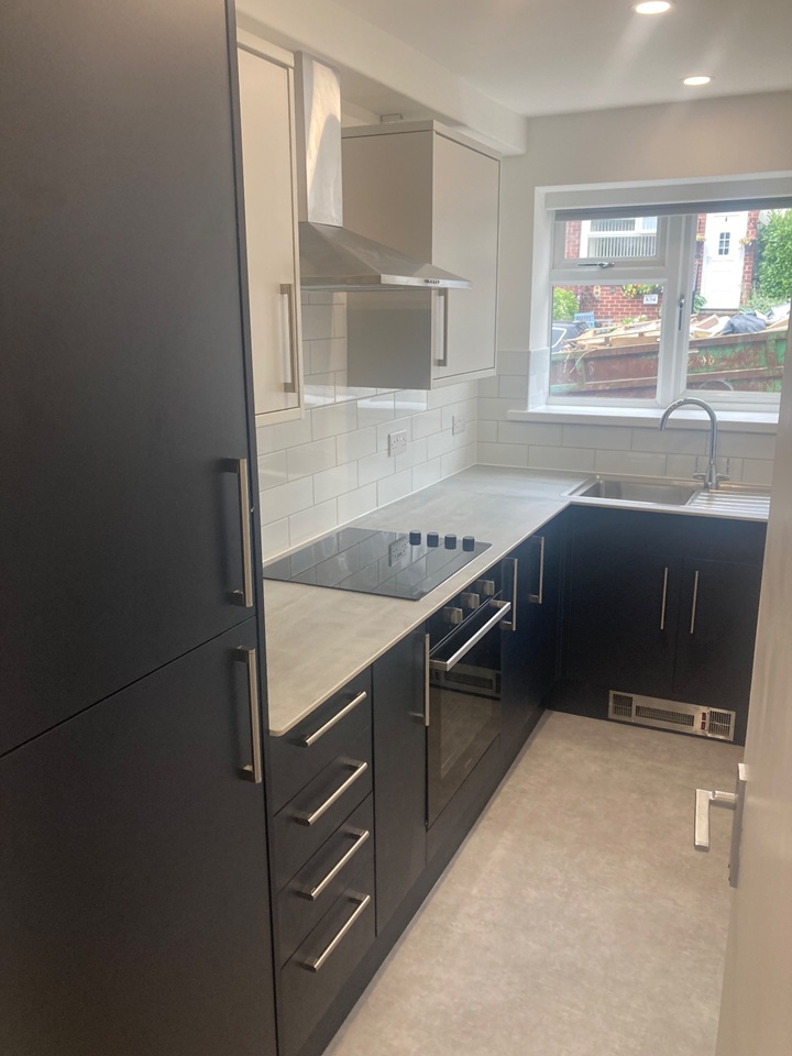 2 Bed Flat, Armthorpe Road, S11