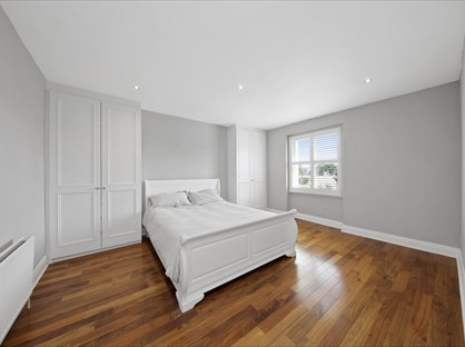 3 Bed Flat, Camden Road, N7