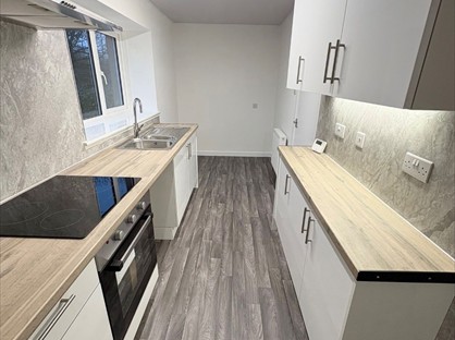 2 Bed Terraced House, Duncan's Croft, DD10