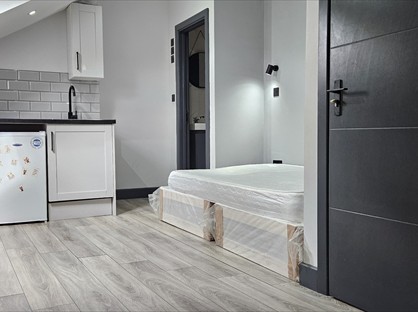 Studio Flat, Evering Road, E5