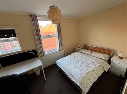 Room in a Shared House, Chichester Street, LS12