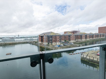 2 Bed Flat, William Jessop Way, L3