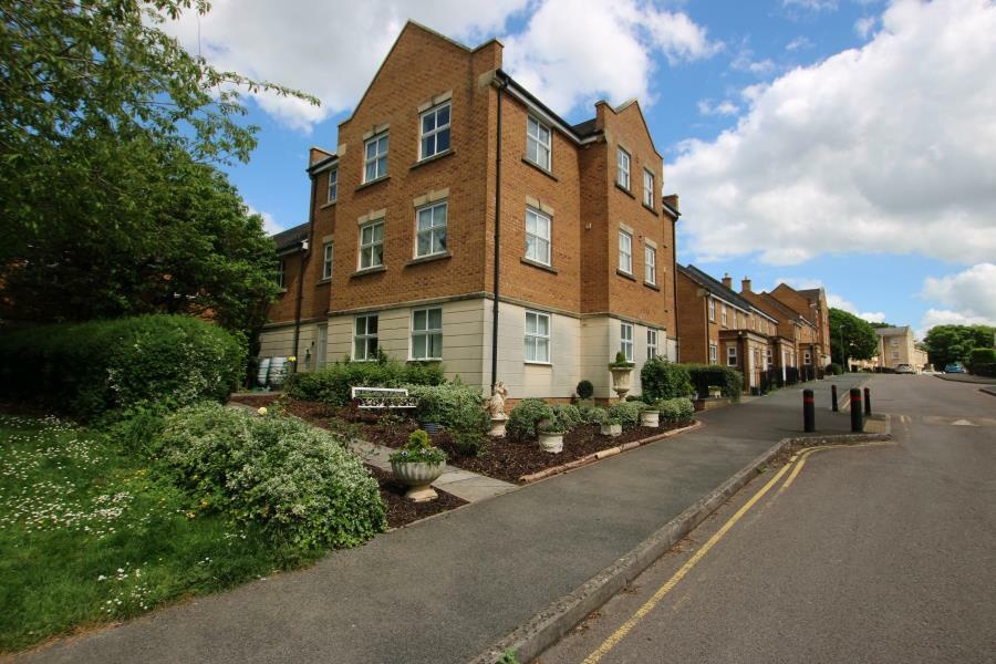 Stapleton, Bristol - 2 Bed Flat, Parnell Road, BS16 - To Rent Now for £ ...