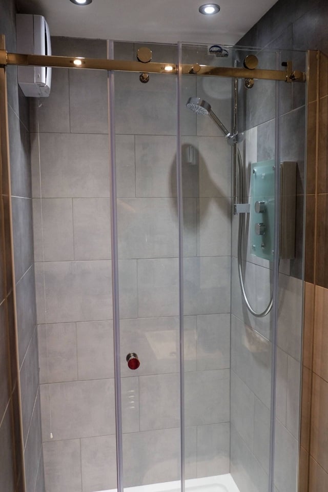 Additional image 3 of Studio Flat, Sandwich House, WC1H, N1 7GU
