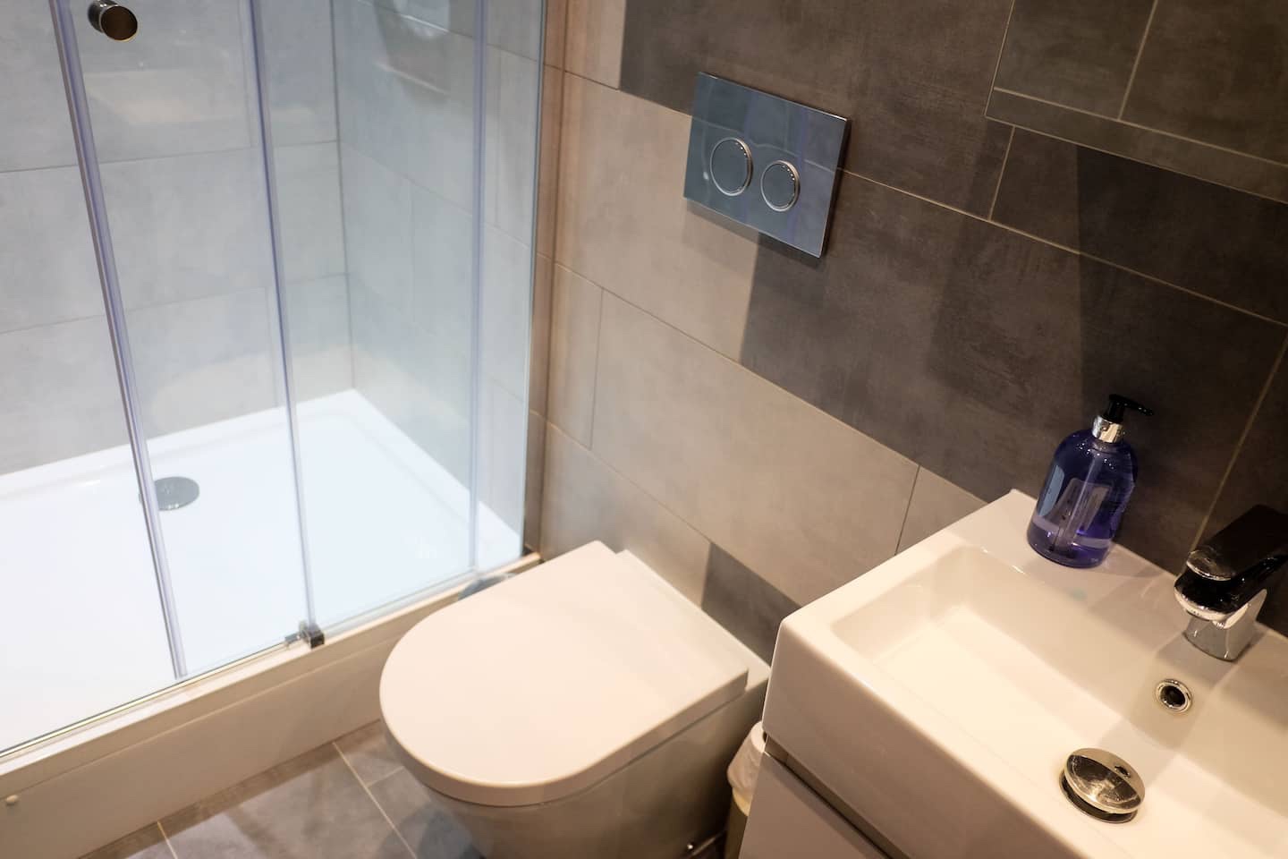 Additional image 9 of Studio Flat, Sandwich House, WC1H, N1 7GU