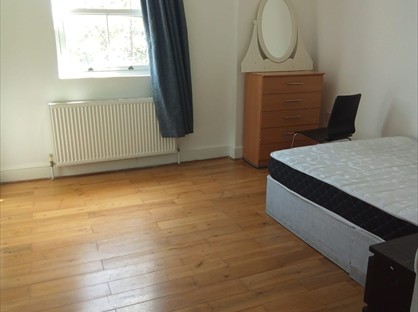 1 Bed Flat, Bethnal Green Road, E2