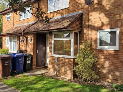 1 Bed Terraced House, Moor Pond Close, OX26