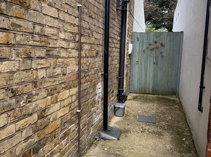 2 Bed Flat, Park Road, CT11