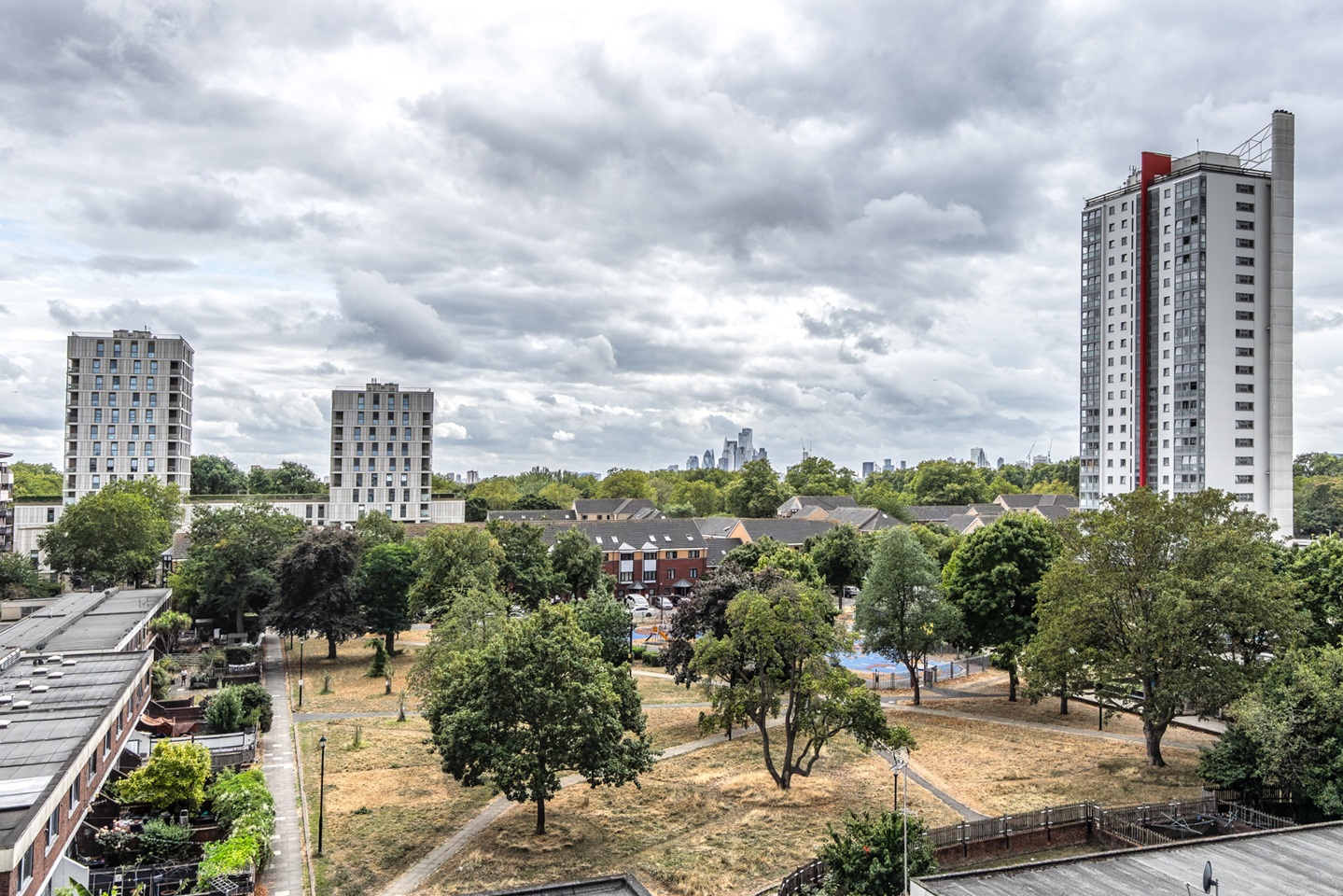 London - Room in a Shared Flat, Rogate House, E5 - To Rent Now for £900 ...