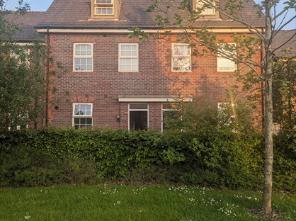 Room in a Shared House, Somerley Drive, RH10