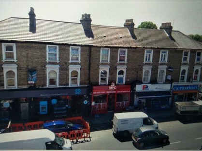Room in a Shared Flat, Brent Street, NW4