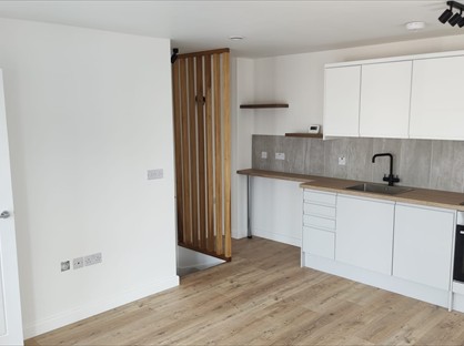 2 Bed Flat, Lagentium Plaza, WF10