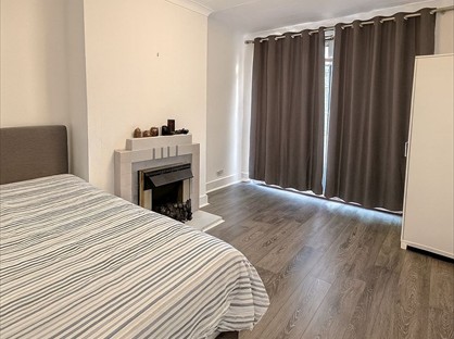 Room in a Shared House, Vincam Close, TW2