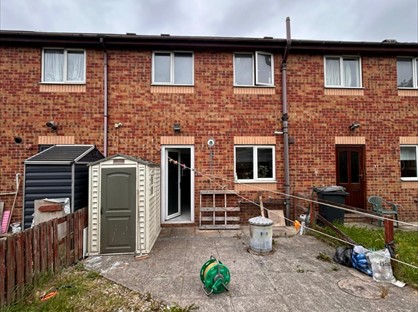 3 Bed Terraced House, Hyne Avenue, BD4
