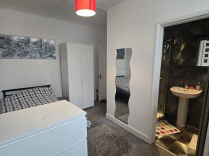 Room in a Shared House, Verdant Lane, SE6