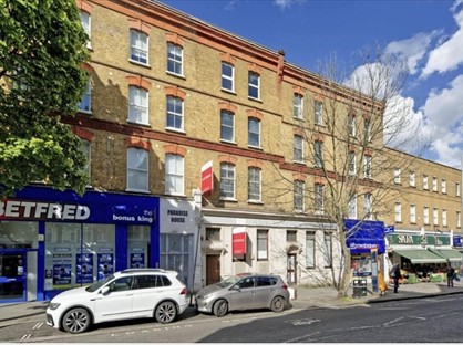 Studio Flat, High Street, W3