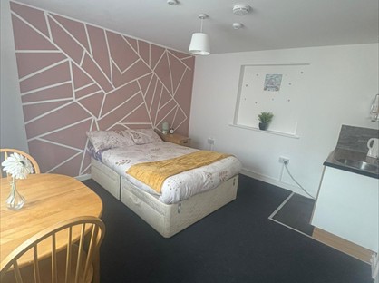 Studio Flat, Wolverhampton Street, WV13