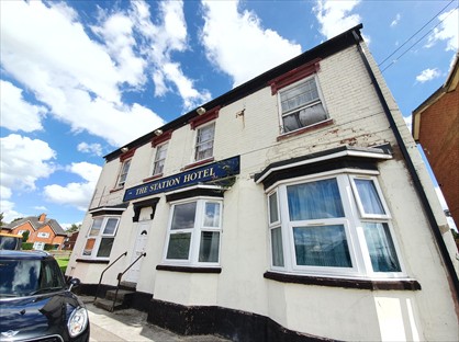 Studio Flat, Station Street, WS3