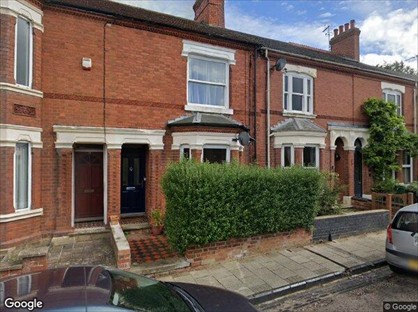3 Bed Terraced House, Osborne St, MK12