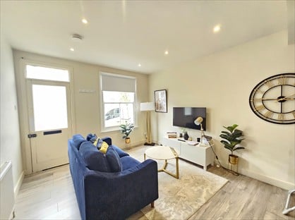 2 Bed Terraced House, Norcutt Road, TW2