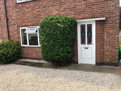 3 Bed Semi-Detached House, Triumph Close, NG22