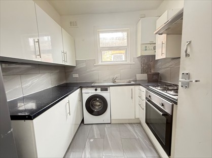 2 Bed Flat, Acacia Court, DA11