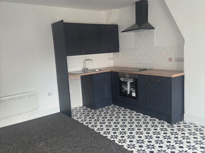 2 Bed Flat, Chester Road West, CH5