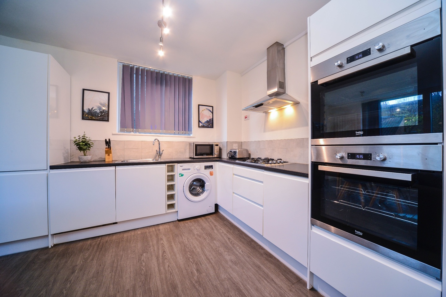 2 Bed Flat, Priory Road, NW6 photo 3