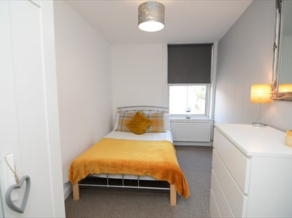 Room in a Shared House, Fulford Road, YO10