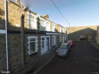 3 Bed Terraced House, Mary Street, SA11