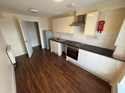 2 Bed Flat, High Street North, LU6