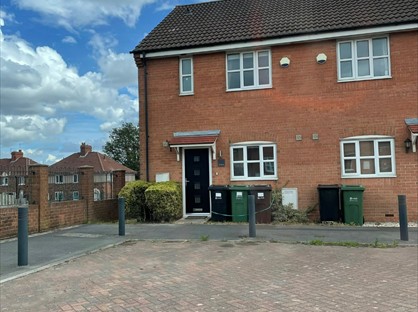 3 Bed End Terrace, Shire Road, LS27