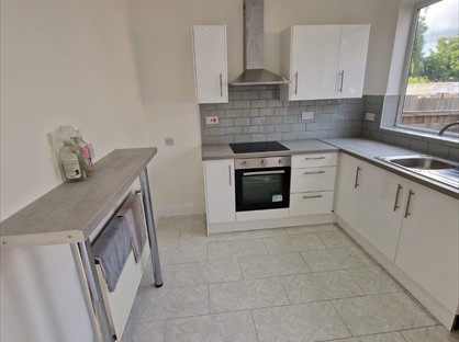3 Bed End Terrace, Lower House Lane, L11