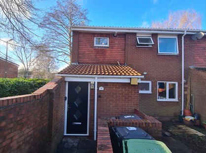 2 Bed Flat, The Glade, WV8