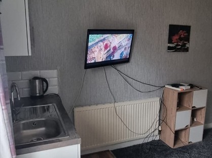 Room in a Shared House, Bradford, BD7