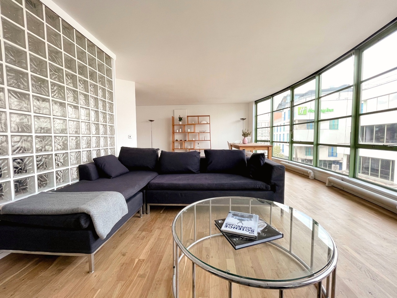 2 Bed Flat, Arlington Road, NW1