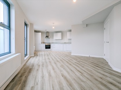 2 Bed Flat, Chichester Road, SS1